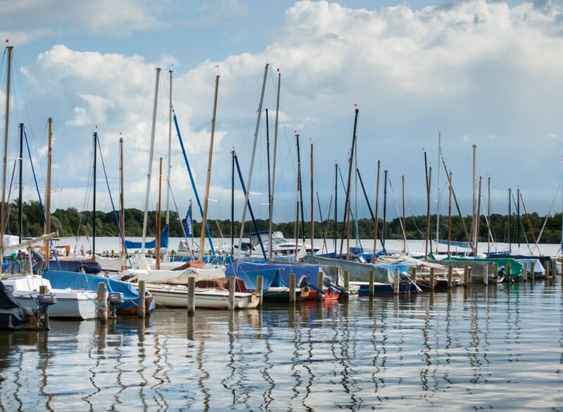 boats-sailboats-harbor-harbour
